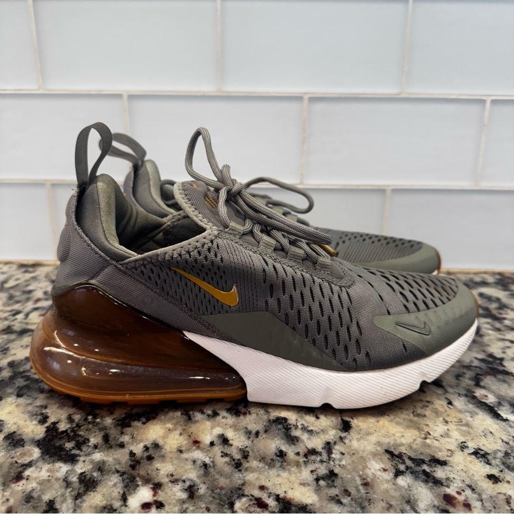 Nike Air Max 270 (Dark Stucco Metallic Gold)